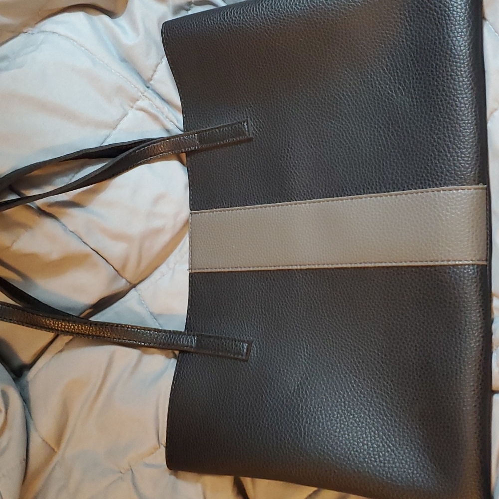 Never used leather vince camuto tote